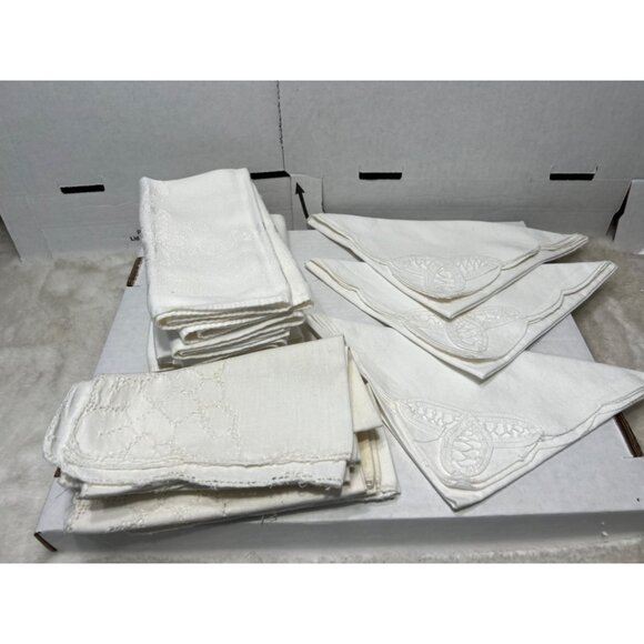 Vintage White Linen Napkins Set With Intricate Embroidery - Picture 1 of 15